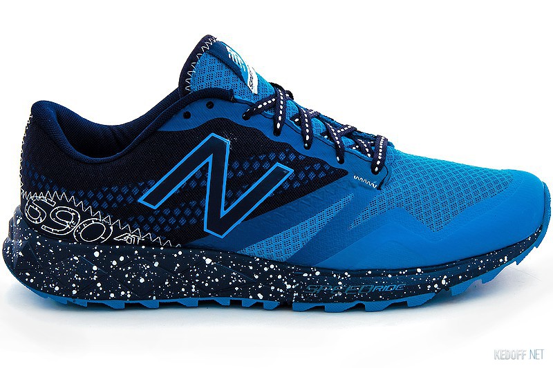 New Balance MT690LA1 описание